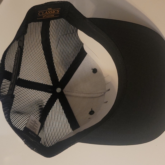 QUICKSILVER HAT - Picture 3 of 3